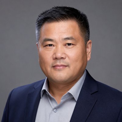保险代理人邱经理